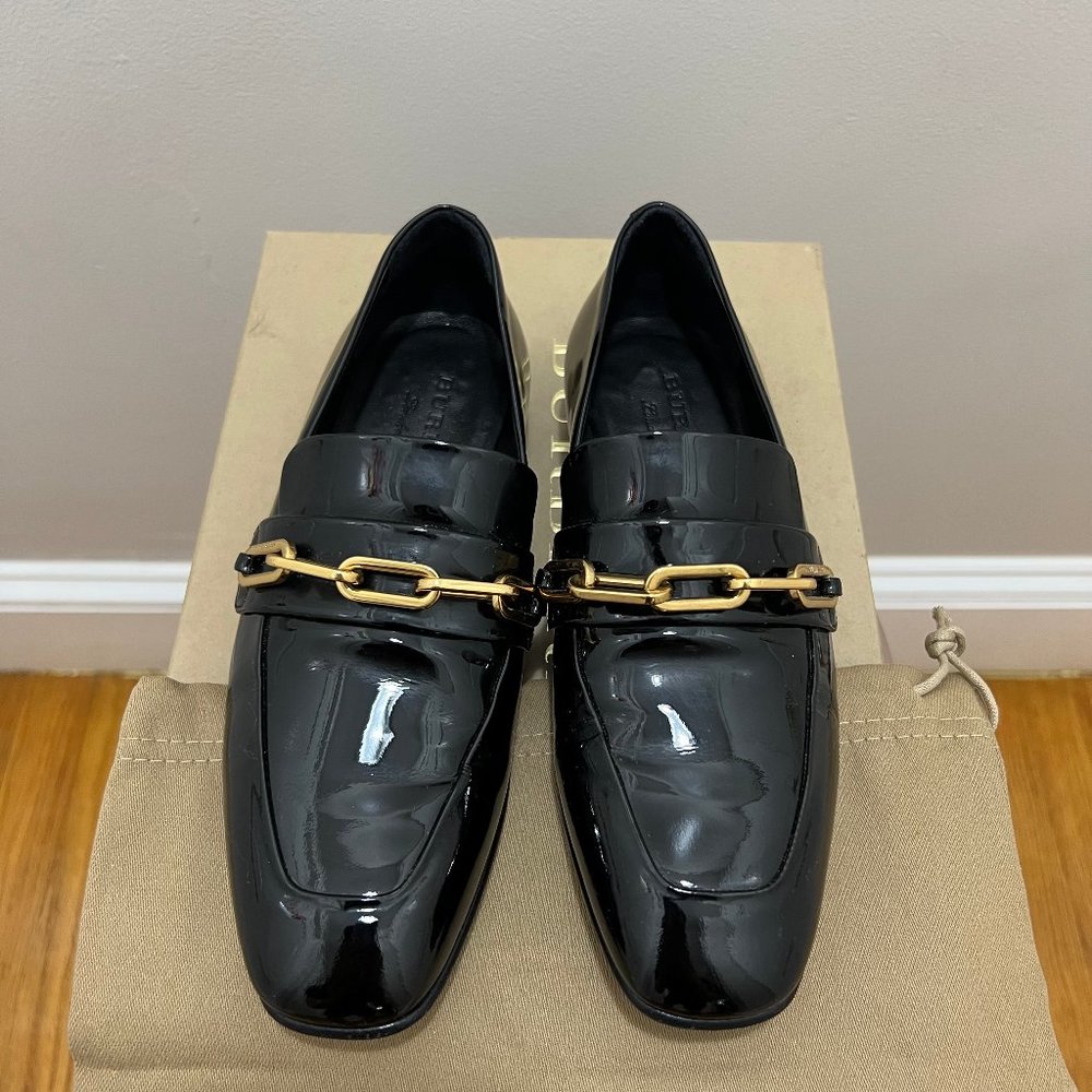 Burberry Black Patent Leather Chillcot Chain Loafer Size 35.5
